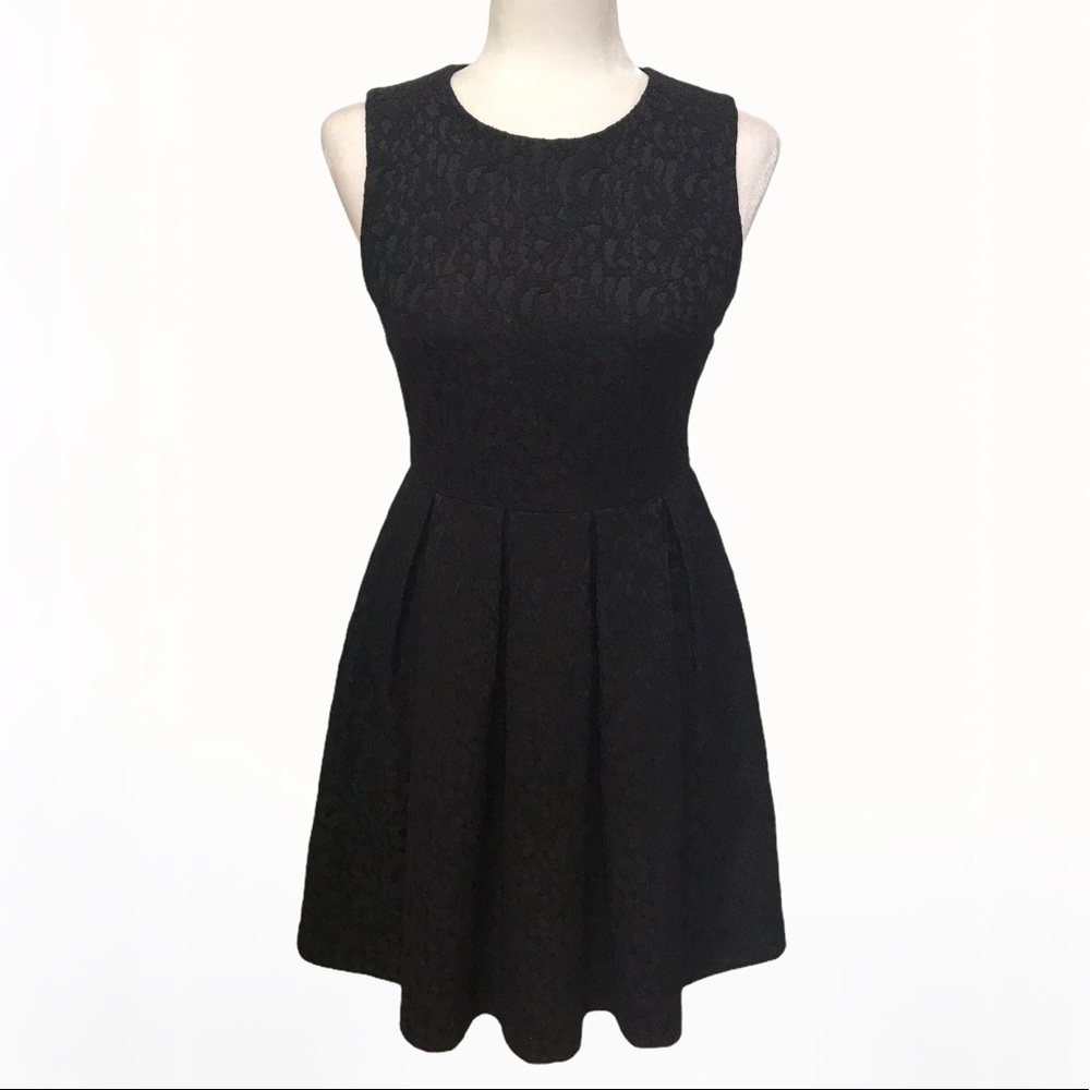 Vince Camuto Lace Fit & Flare Mini Dress - 2/4 - Picture 16 of 17